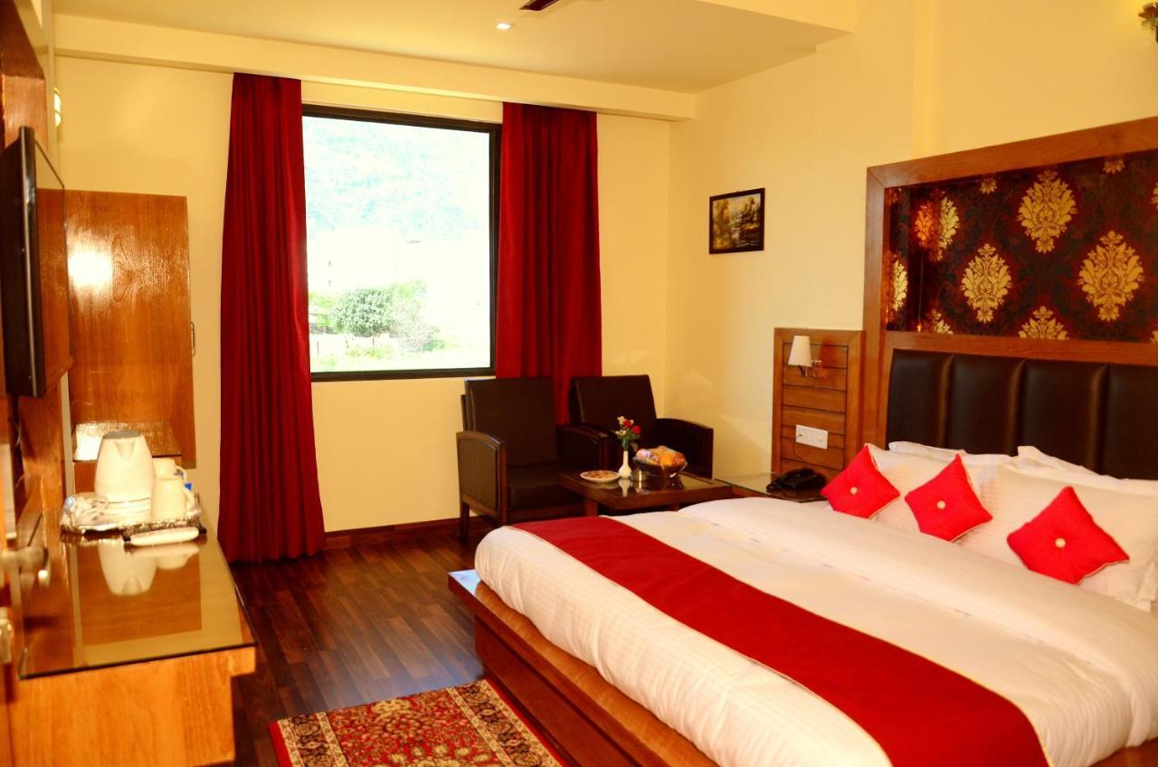 Hotel Grand Sharan Katra  Kültér fotó