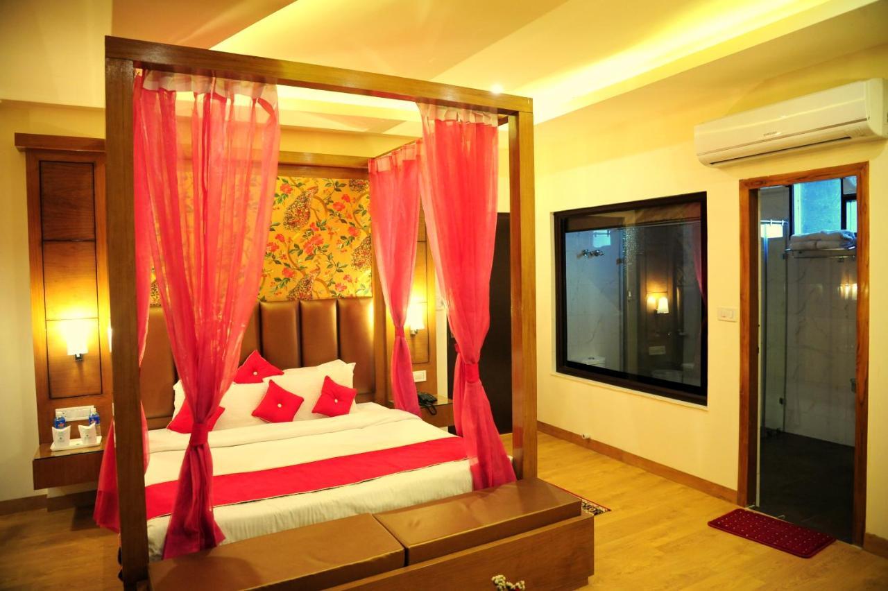 Hotel Grand Sharan Katra  Kültér fotó