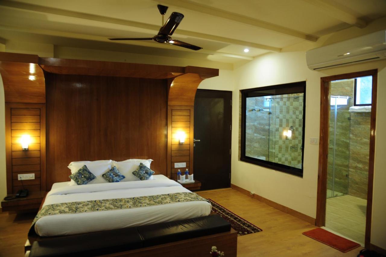 Hotel Grand Sharan Katra  Kültér fotó